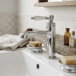 chrome-mixer-faucet-with-white-handle